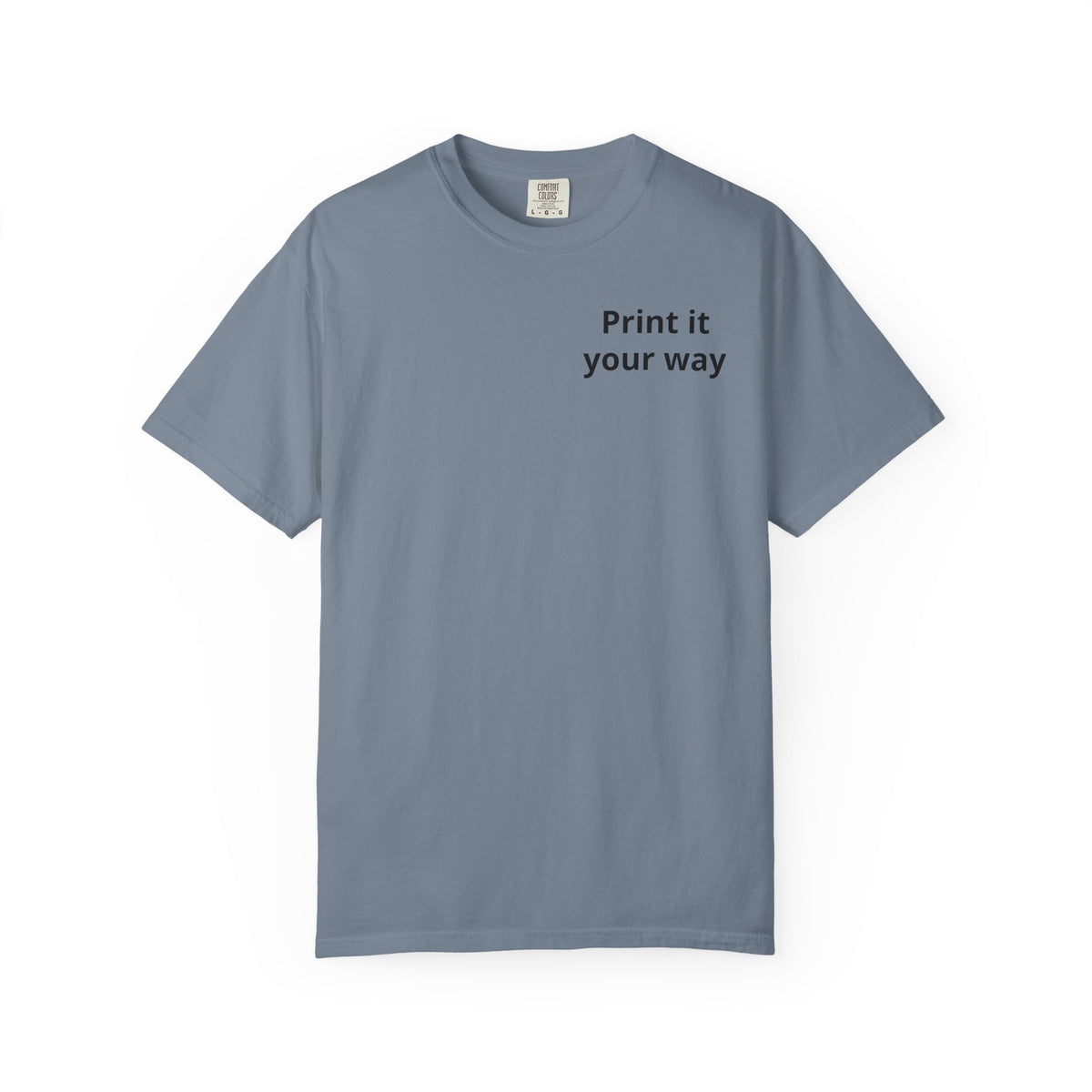 Personalizable Hairstylist Scissors and Comb T-shirt | Salon Girlie Aesthetic