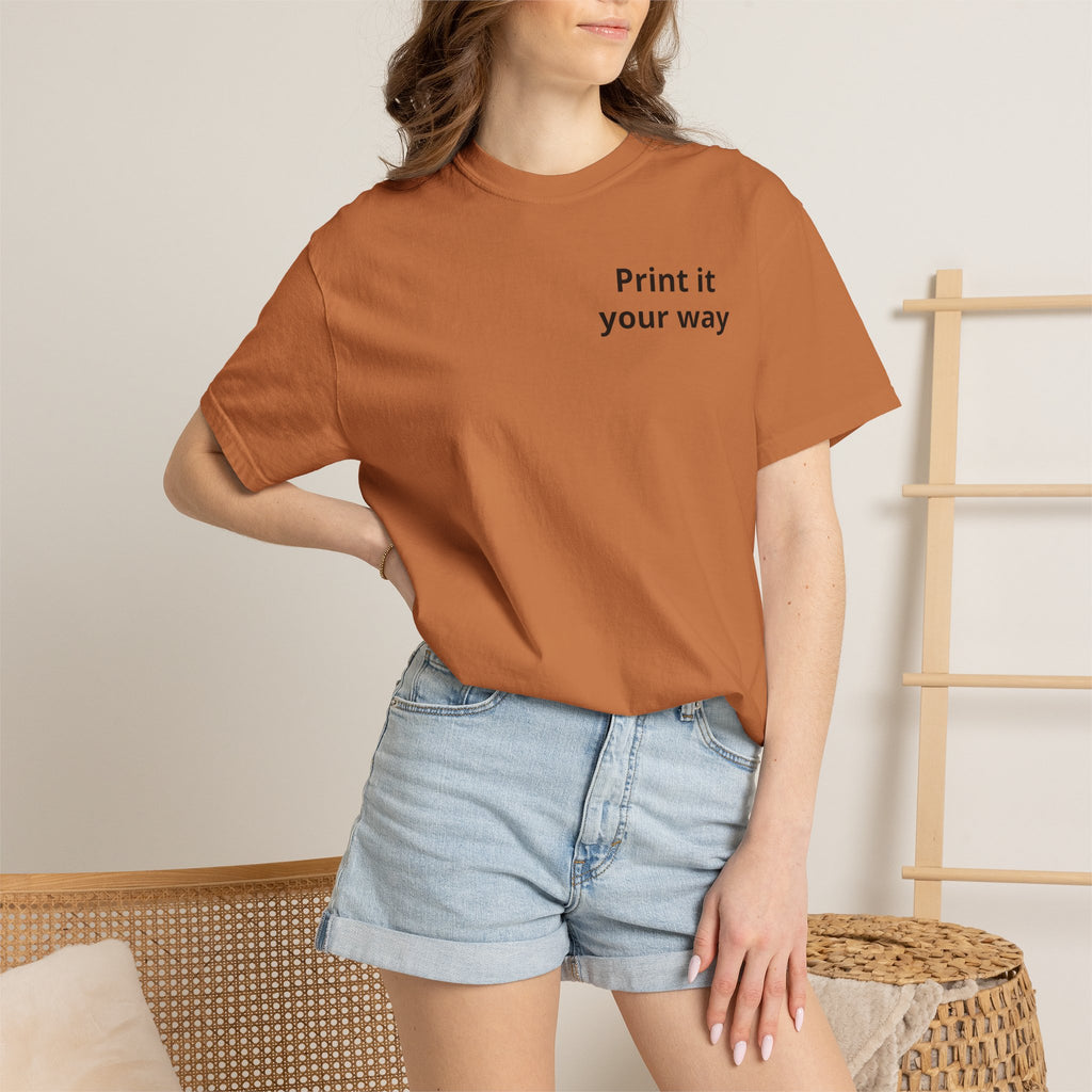 Personalizable Hairstylist Scissors and Comb T-shirt | Salon Girlie Aesthetic
