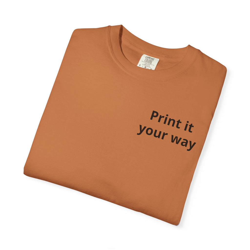Personalizable Hairstylist Scissors and Comb T-shirt | Salon Girlie Aesthetic