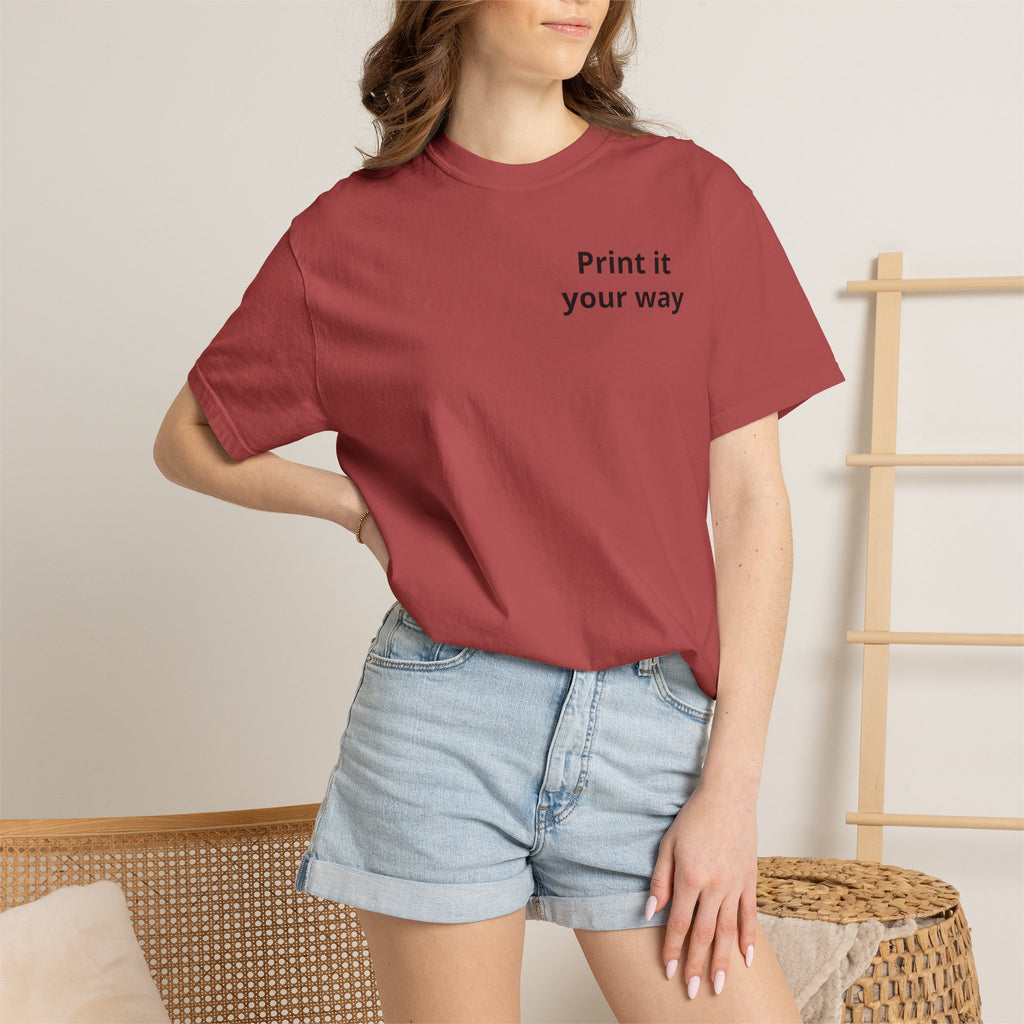 Personalizable Hairstylist Scissors and Comb T-shirt | Salon Girlie Aesthetic