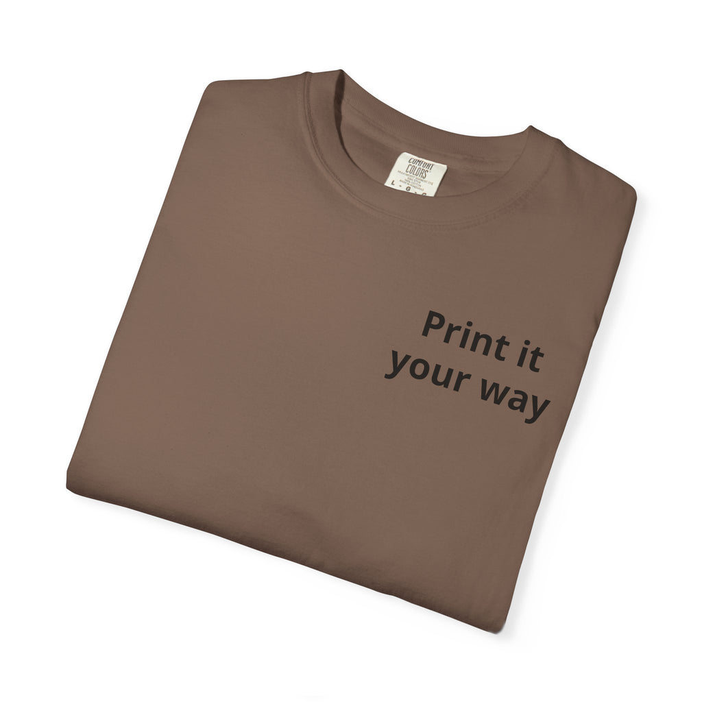 Personalizable Hairstylist Scissors and Comb T-shirt | Salon Girlie Aesthetic